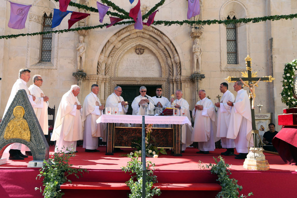 Proslava svetkovine sv. Mihovila u Šibeniku / FOTO: Ivo Kronja