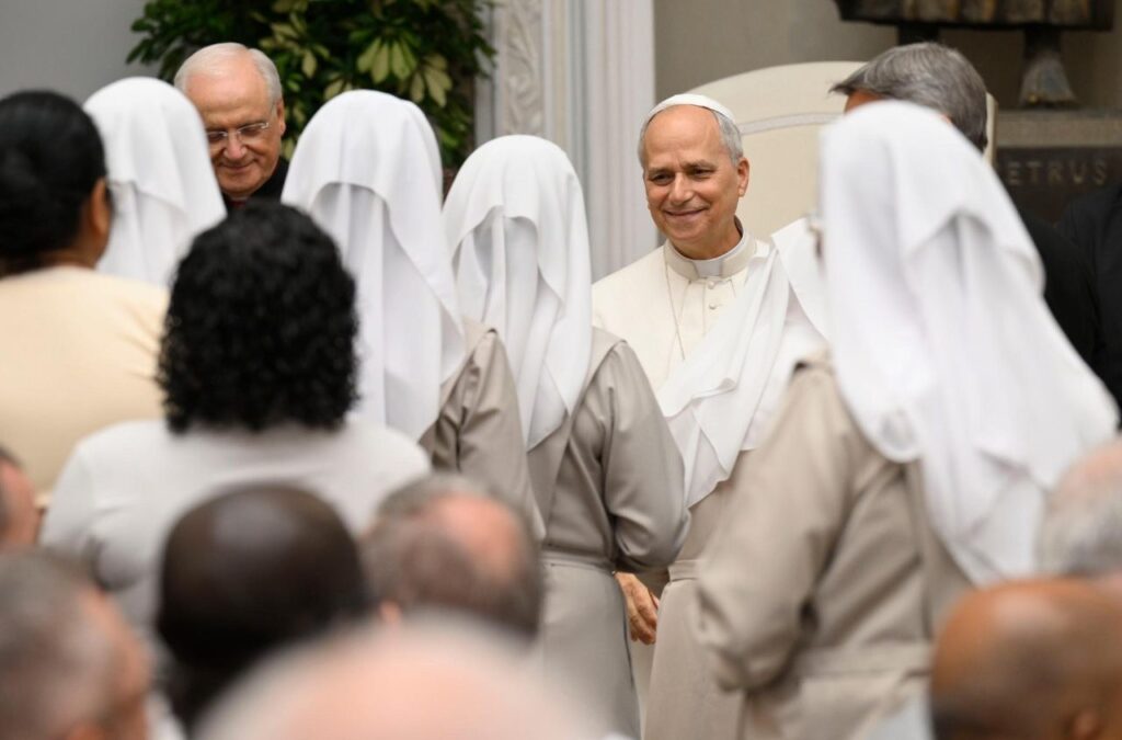 Papa Lav XIV. primio sudionike generalnih kapitulâ redovničkih zajednica u Castel Gandolfu