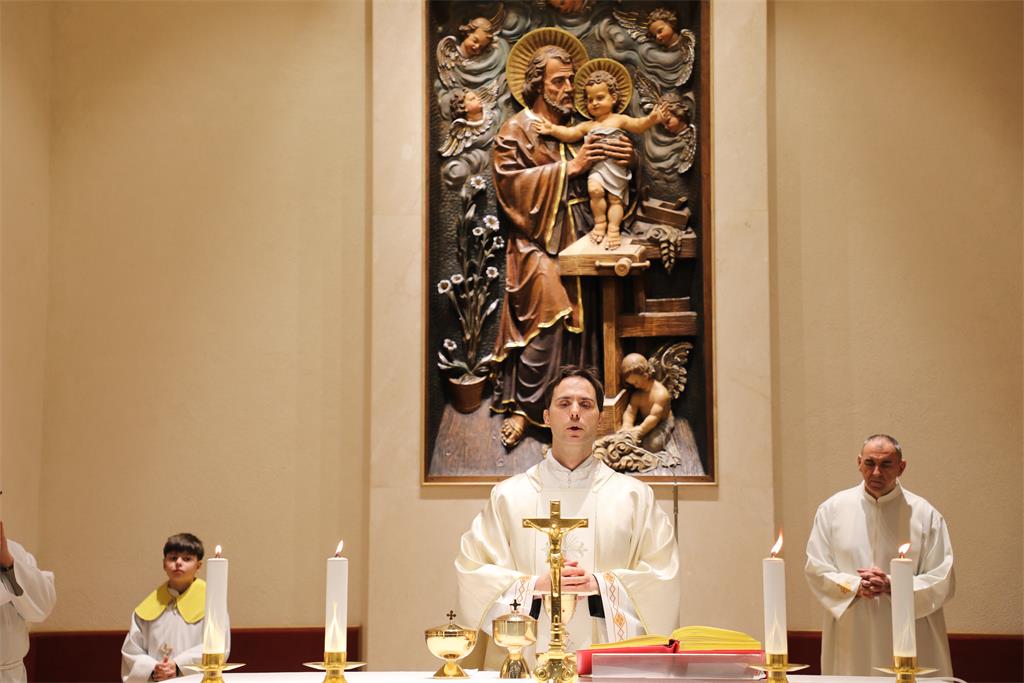 260128 Mons. Marko Kovac predvodio misu devetnice sv. Josipa na Tresnjevki 10