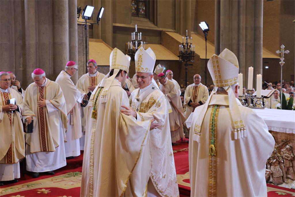 260131 Biskupsko redenje TUZN D2 38